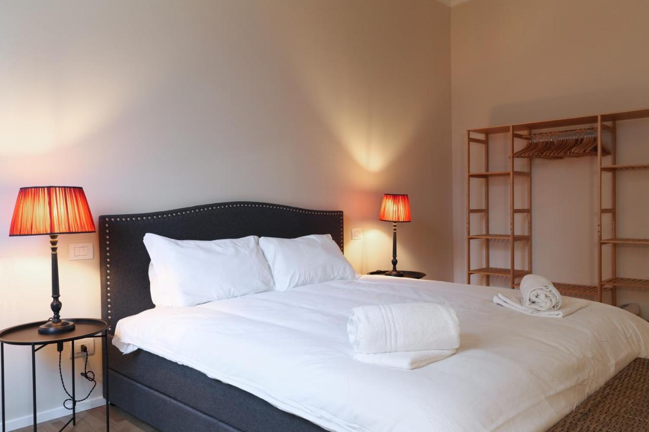 Luxury San Babila Apartment Milan Exterior photo